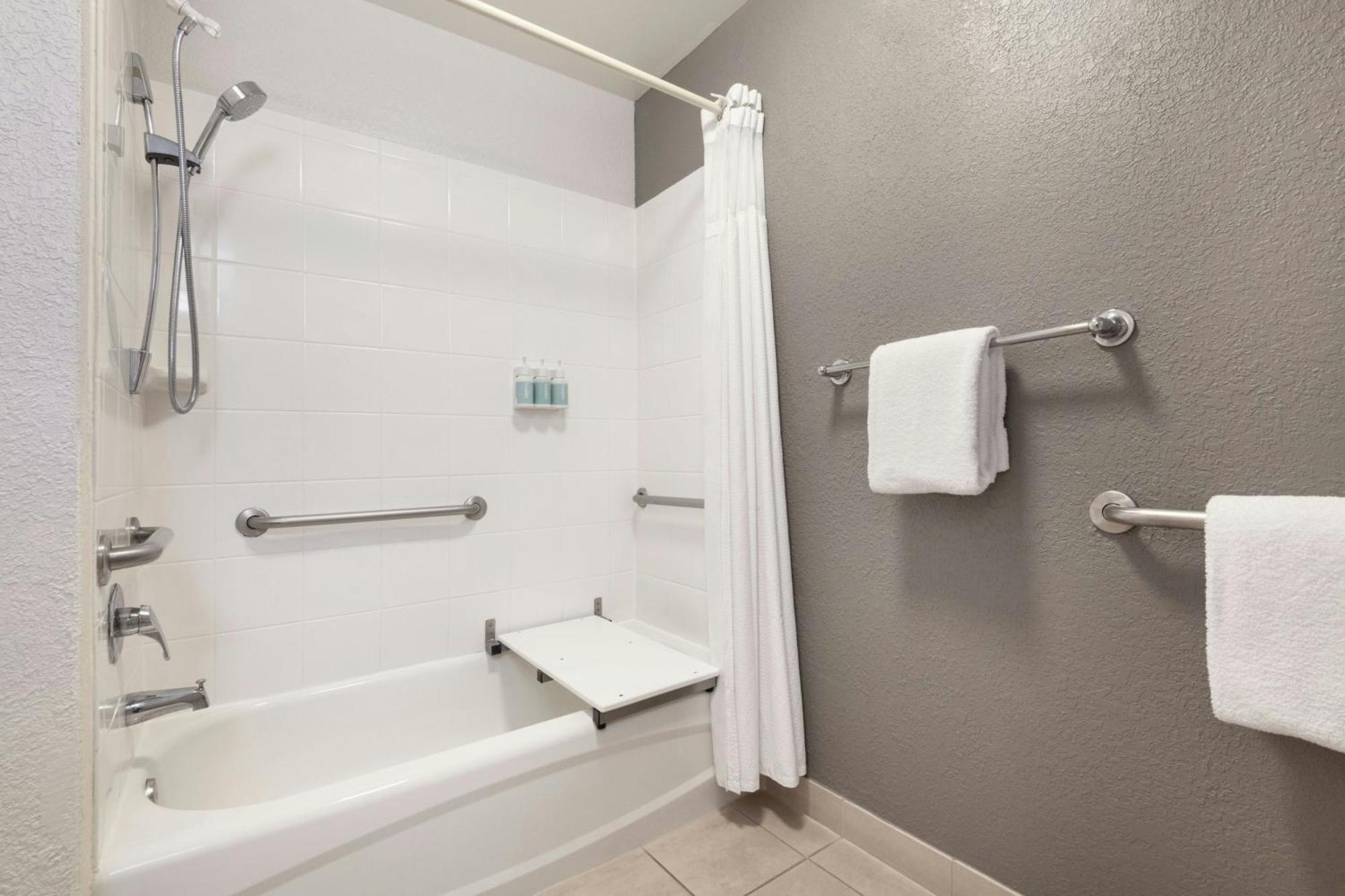 Courtyard By Marriott Jacksonville At The Mayo Clinic Campus/Beaches Екстер'єр фото