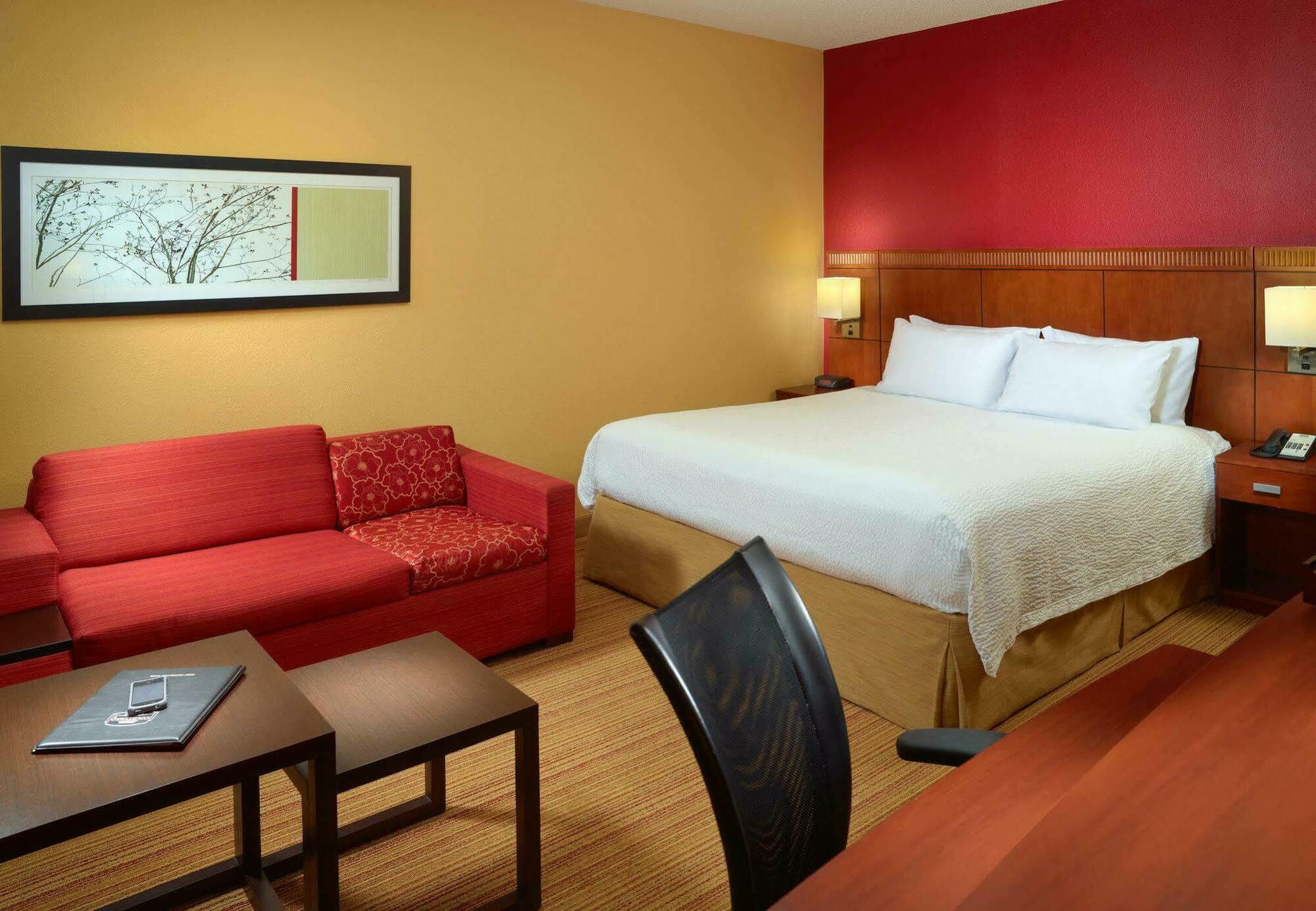Courtyard By Marriott Jacksonville At The Mayo Clinic Campus/Beaches Екстер'єр фото